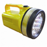 PJ996  ULTRA MAX 6V 13 LED TORCH